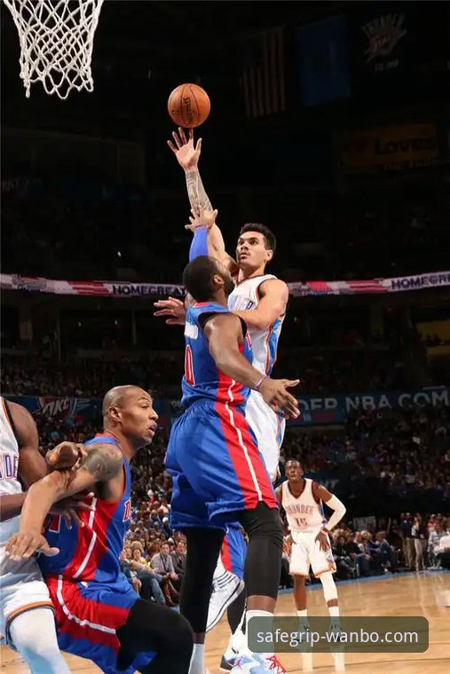 从雷霆加时险胜活塞看万博体育平台观赛操作教程